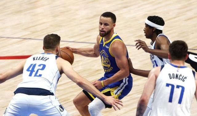 百家乐官网-季后赛频现一边倒三分时代制造！精彩留在总决赛？