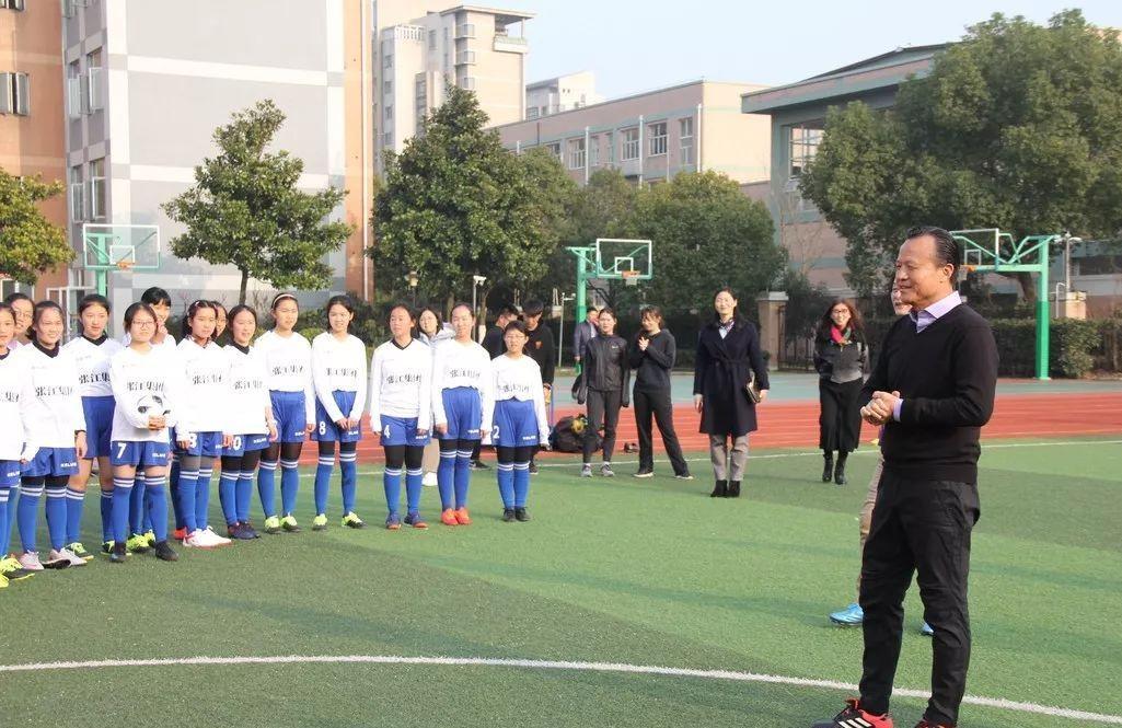 AG百家乐-申城传奇教练，曾获5运会金牌，当过申花上港主帅，69岁仍不退休