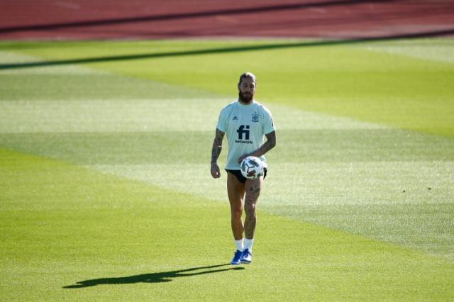 AG百家乐官网-【早报】利物浦取近6轮首胜！热刺赔了夫人又折兵